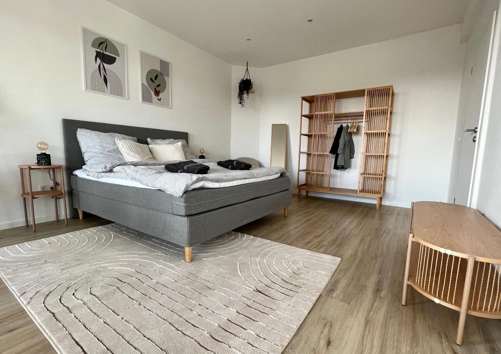 Piso Superior - Exklusives Apartment An Der Promenade Mit Rheinsicht & Loggia Emmerich Bagian luar foto